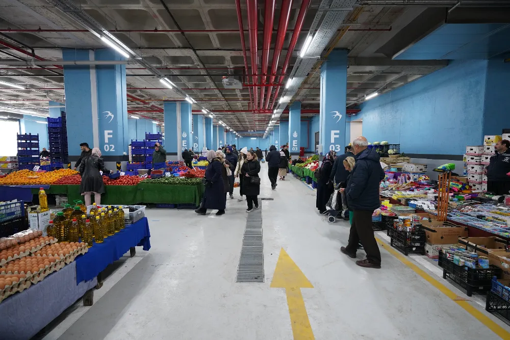 Yakuplu Yeni Kapalı Pazar Alanına Kavuştu