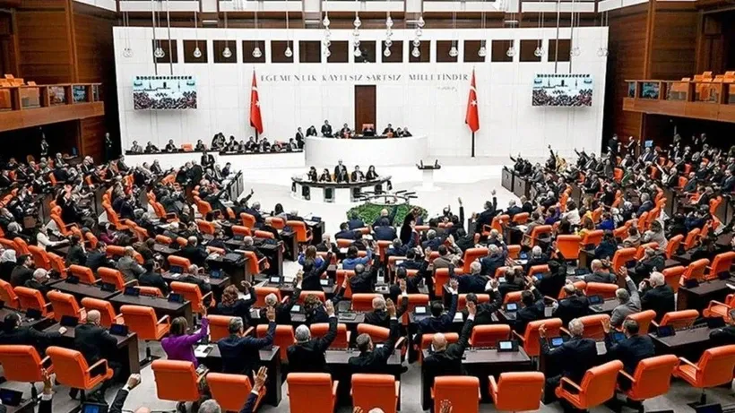 Sayıştay Bakanlıkları işaret etti,  mevzuata aykırı 8 bin 755  Dosya  