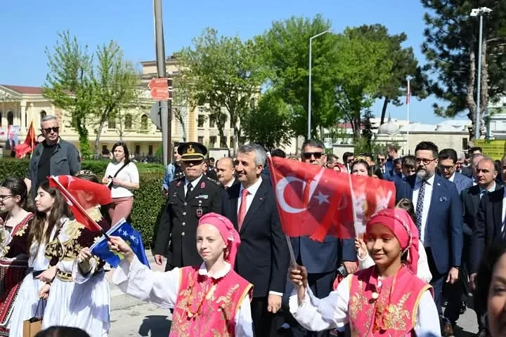 Balkanlı Çocuklarla 23 Nisan Coşkusu