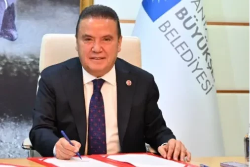 Üç Büyükşehir Belediye Başkanı Gözaltına Alındı