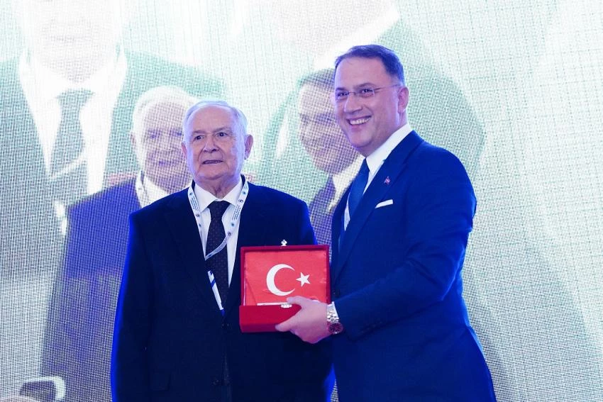 Çalık, 26’ncı Avrasya Ekonomi Zirvesi’nde Konuştu